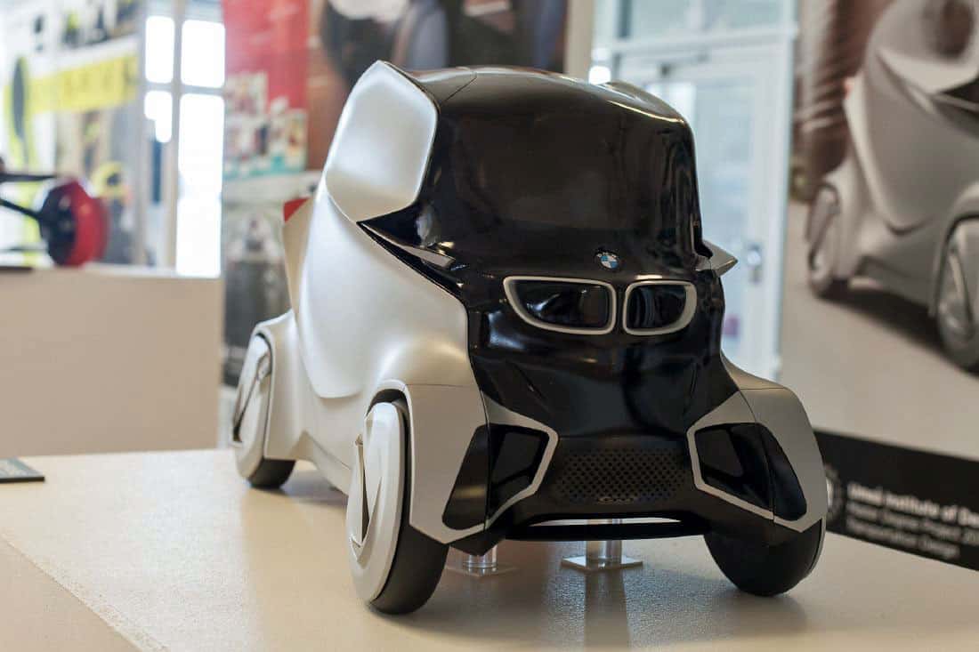 BMW Urban Micro Commuter by Yujim Kim