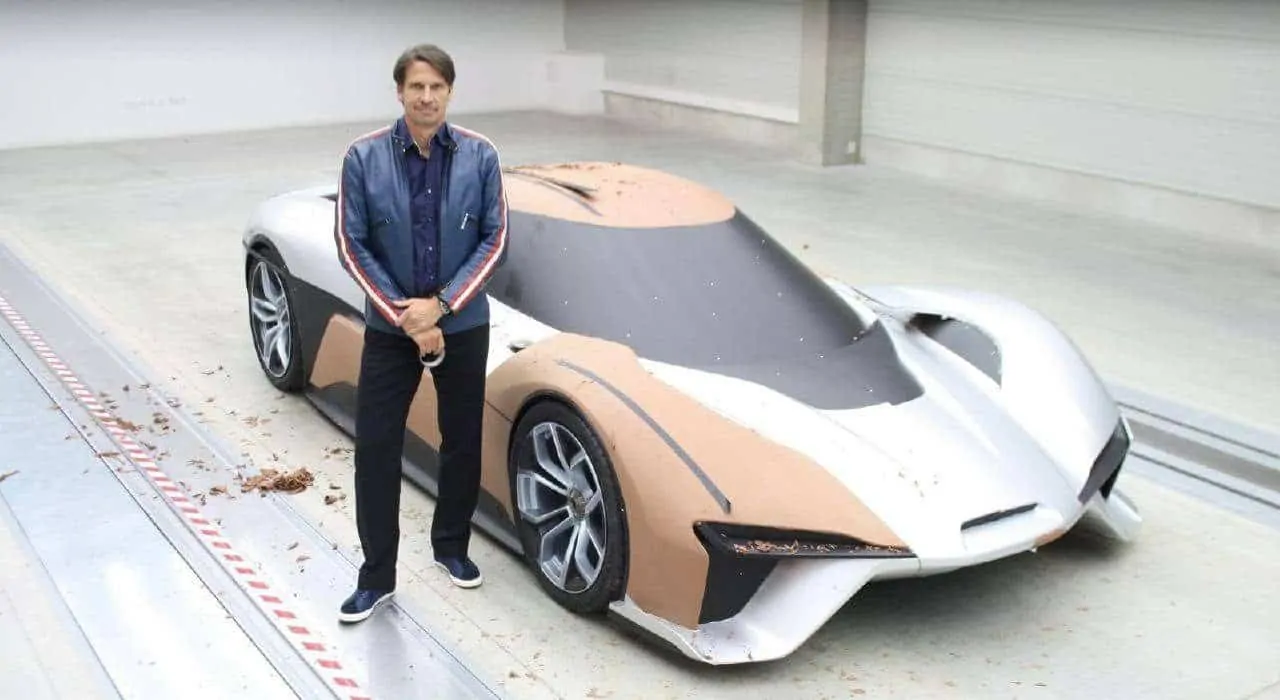 Senior Design Director David Hilton with a clay model of the NIO EP9